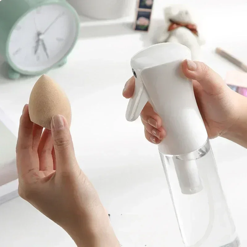 Latest 300ml Oil Spray Bottle  - Camping Cooking Oil Container 评论和价格